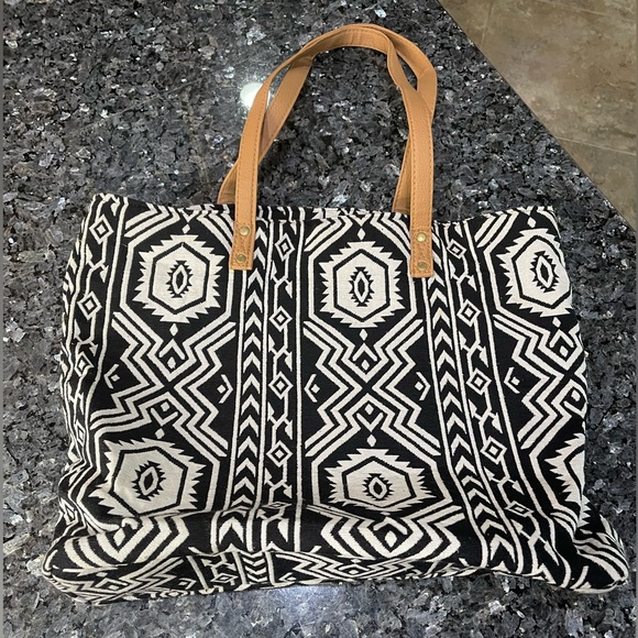 Black and White Geometric Tote Bag - Picture 1 of 5